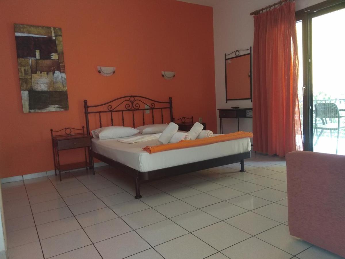 Marinos Aparts  Aparthotel Sívota Exterior foto